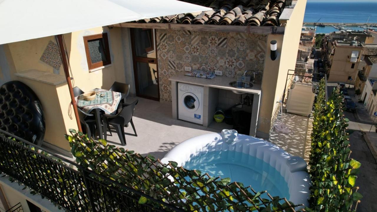 Mary Gery'S Rooms Castellammare del Golfo Exterior photo