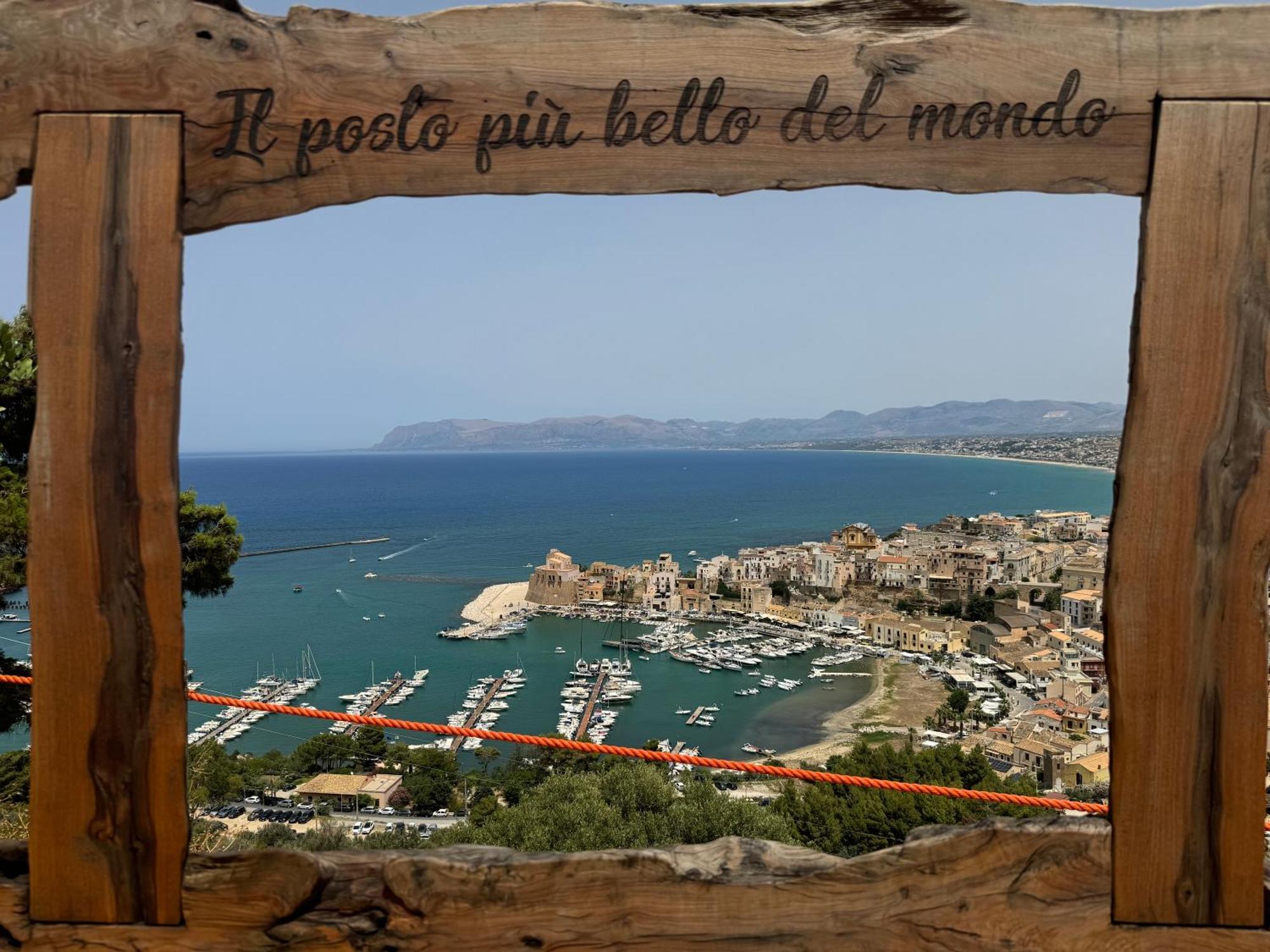 Mary Gery'S Rooms Castellammare del Golfo Exterior photo
